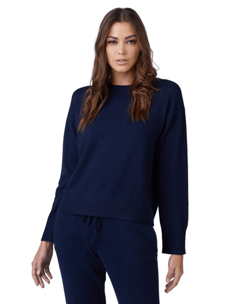 Women's Cashmere Crew Neck Sweater in Navy