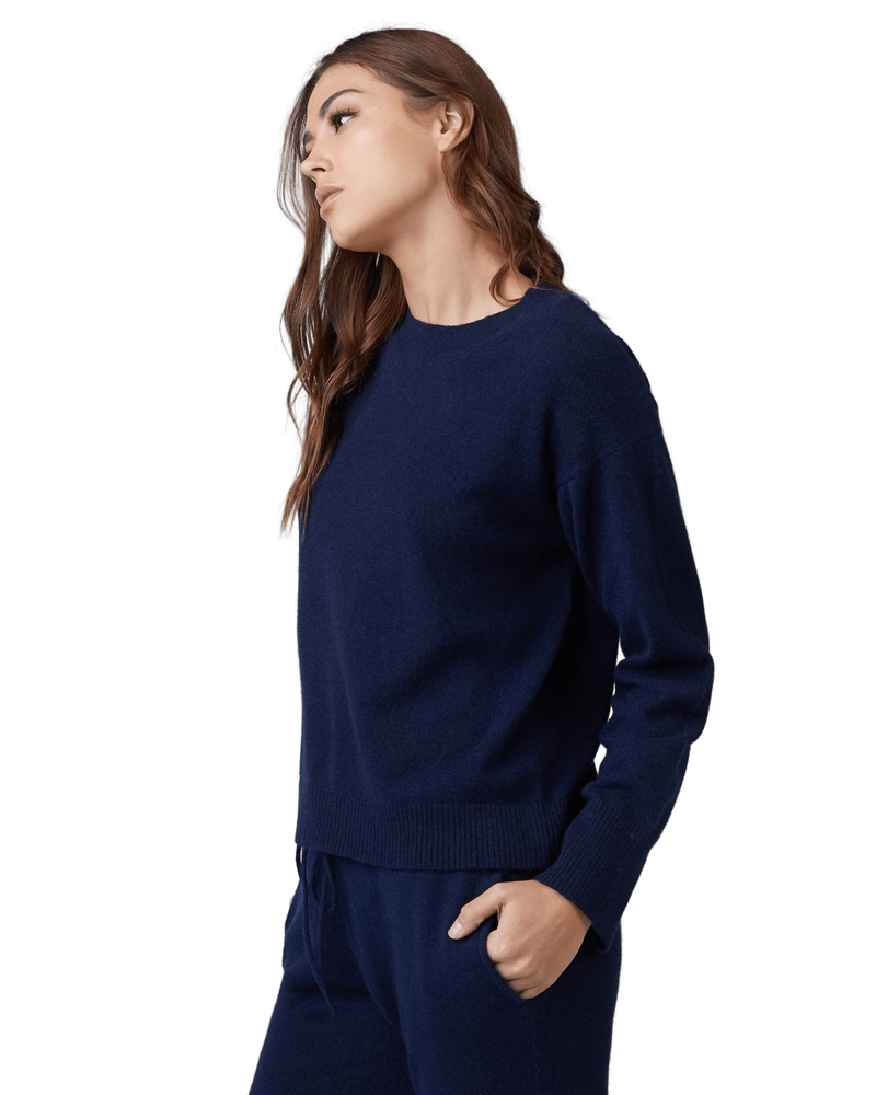 Women's Cashmere Crew Neck Sweater in Navy